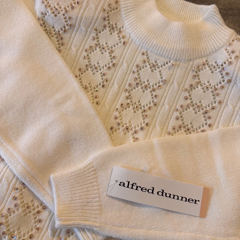 NWT VTG Alfred Dunner Ivory Mock Neck Beaded Sequin Lace Knit Sweater‎ Women's M